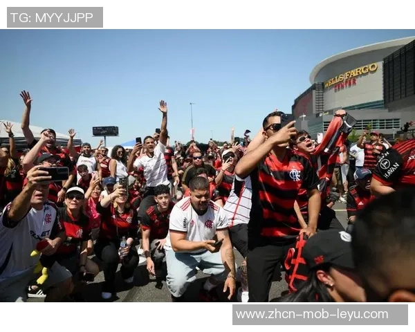 足球球迷骚乱事件频发引发社会关注如何有效遏制暴力行为与维护赛事安全