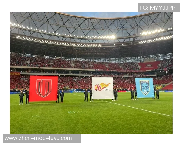 震撼足球爆炸视频引发全球热议球迷狂欢与安全隐患并存